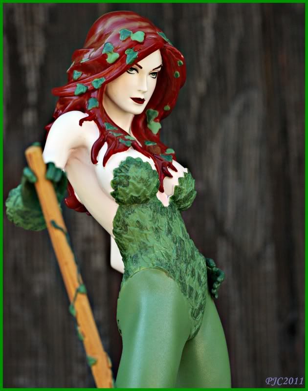 PoisonIvy14.jpg