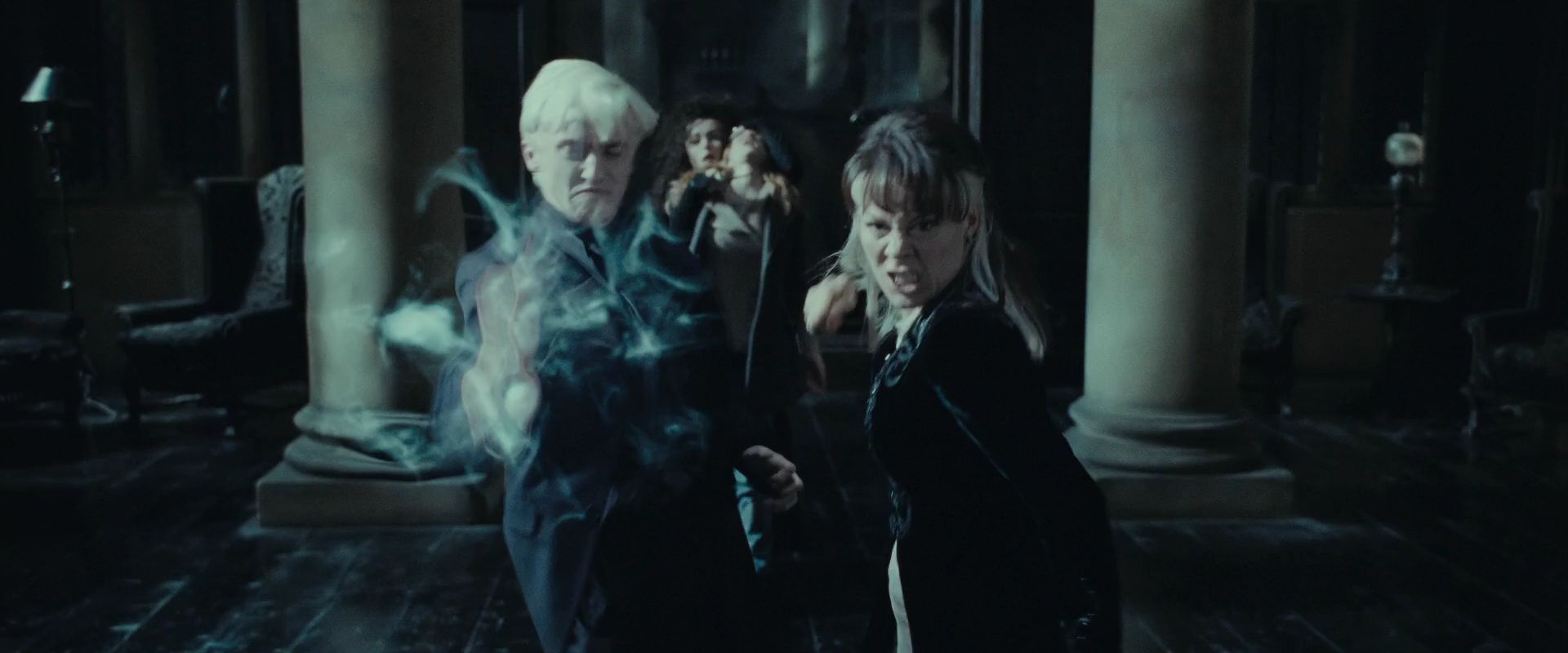 Narcissa-in-DH-part-1-narcissa-malfoy-20740922-1920-800.jpg