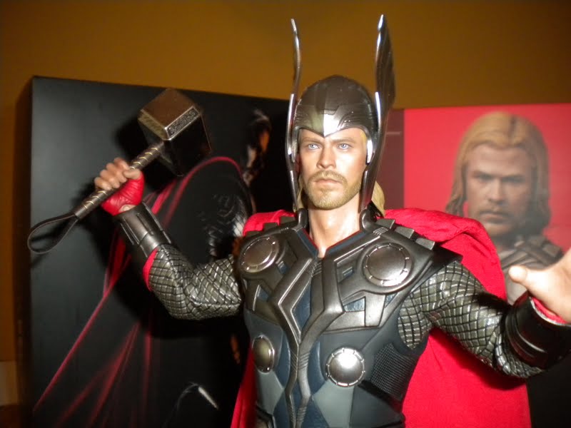 Hot+Toys+Thor+059.JPG