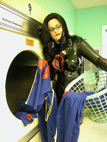 baroness-laundry.jpg