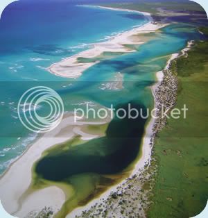 Pomene_airview_lagoon.jpg