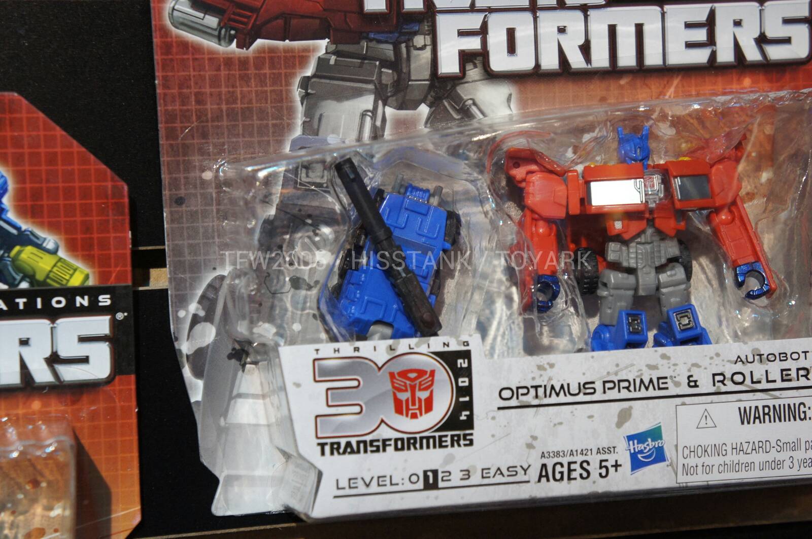 Transformers-Generations-Toy-Fair-2013-074_1360444720.jpg