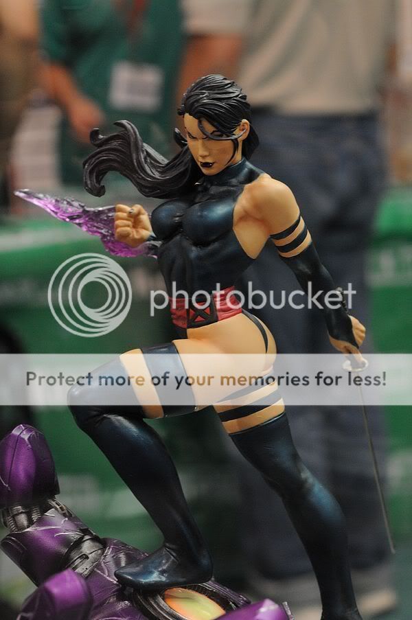 sdcc2010_kotobukiya_33.jpg