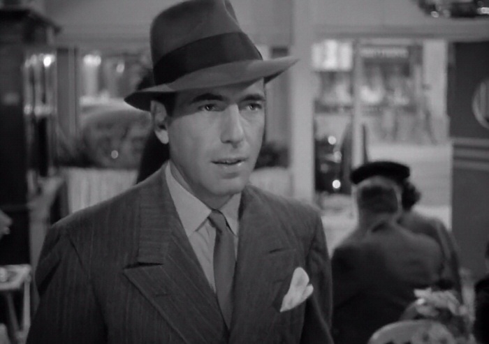 All-Through-the-Night-1942-006-Humphrey-Bogart.jpg